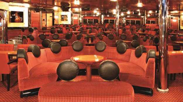 Leonardo Da Vinci 1960 Lounge - музыкальная гостиная с собственным баром