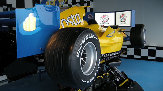 Симулятор Формулы-1 Scuderia