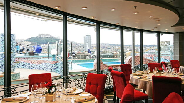 Ресторан (Yacht Club Dedicated Restaurant)