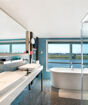 Ванная комната в каюте Luxury Suite