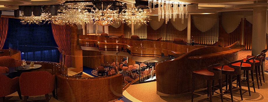 Танцевальный зал Queen's Lounge на лайнере Koningsdam