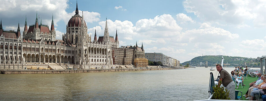 Круизный теплоход Danubia в Будапеште